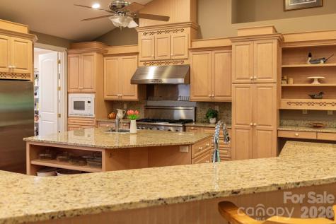 6 Grouse Terrace Fairview NC 28730