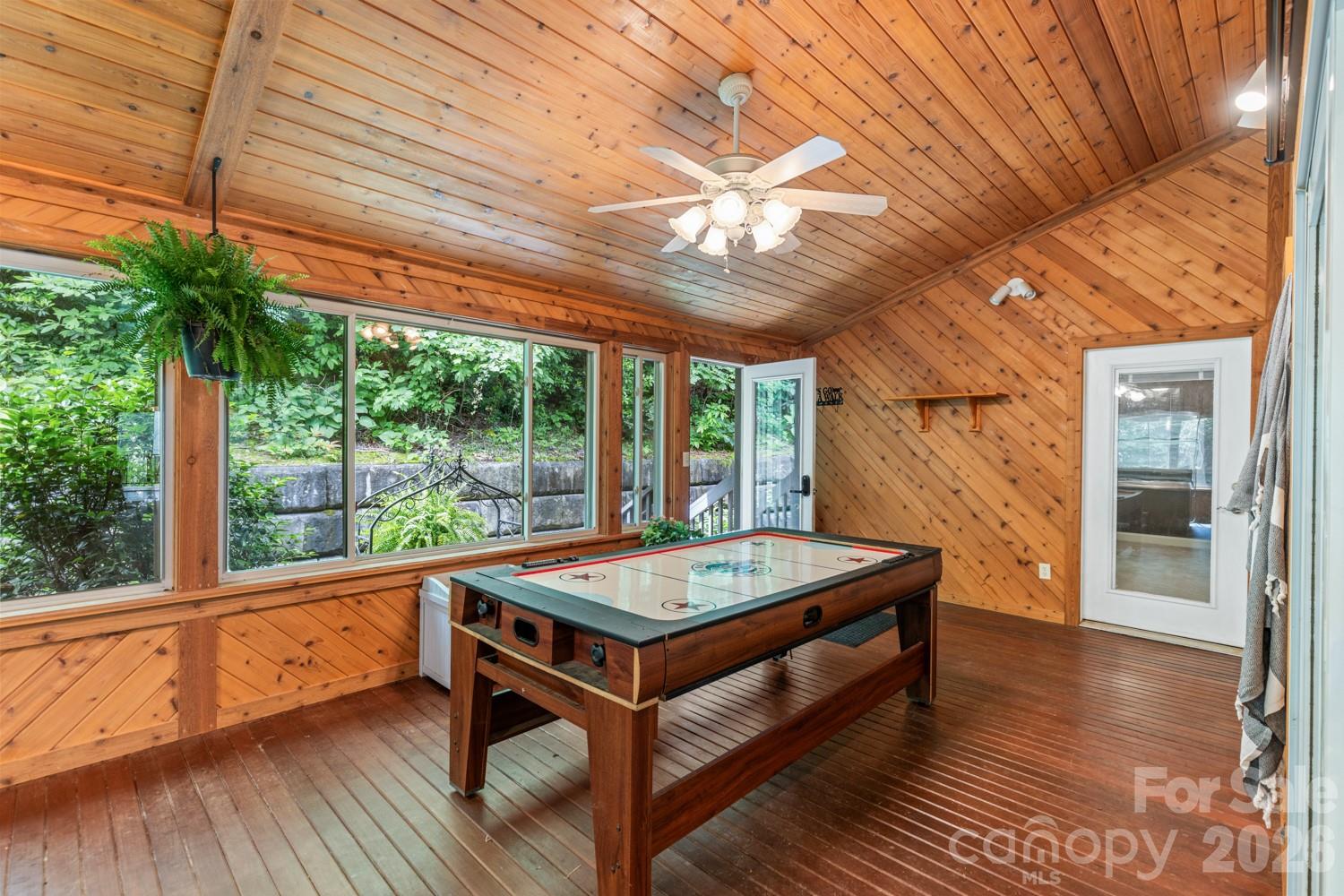 6 Grouse Terrace Fairview NC 28730