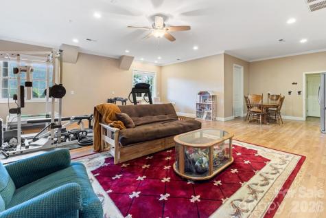 6 Grouse Terrace Fairview NC 28730