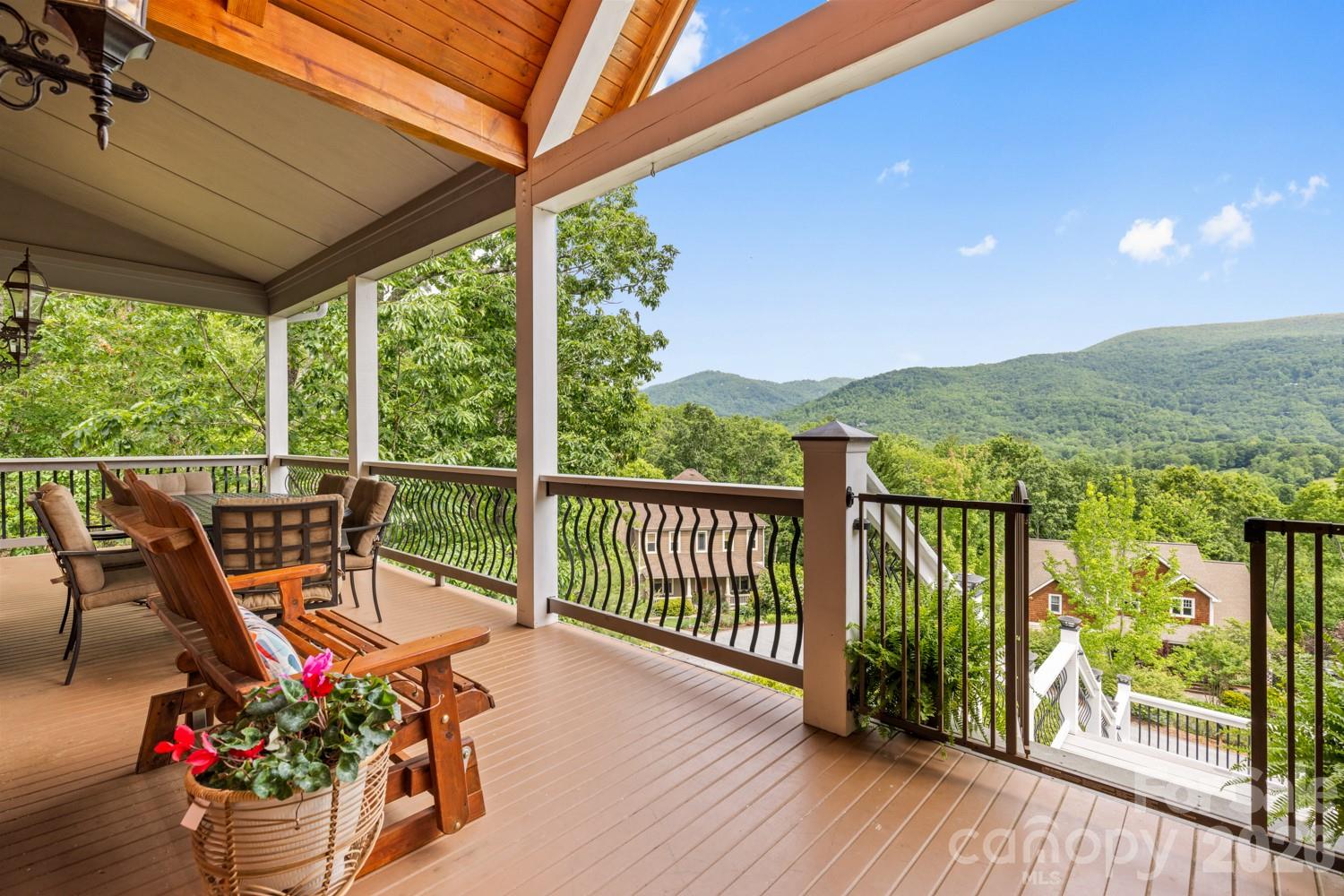 6 Grouse Terrace Fairview NC 28730