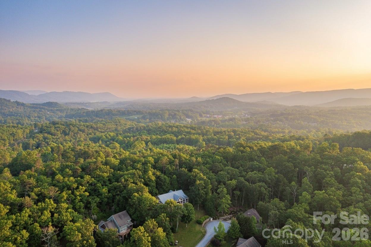 6 Grouse Terrace Fairview NC 28730