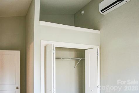 108 Lager Lane Asheville NC 28806