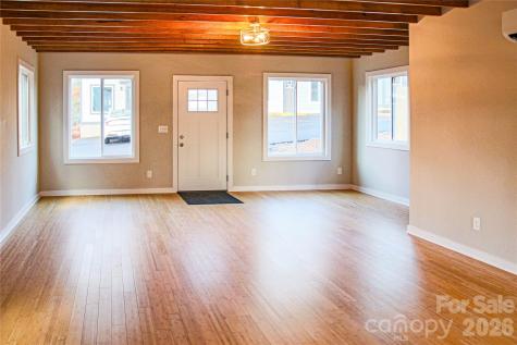 108 Lager Lane Asheville NC 28806