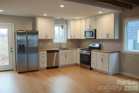 108 Lager Lane Asheville NC 28806