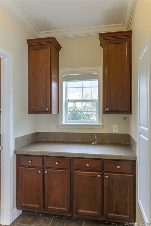 220 Pete Luther Road Candler NC 28715