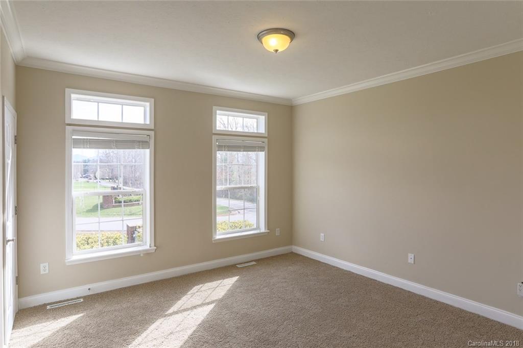 220 Pete Luther Road Candler NC 28715