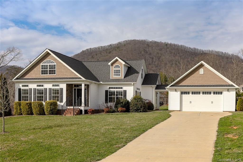 220 Pete Luther Road Candler NC 28715