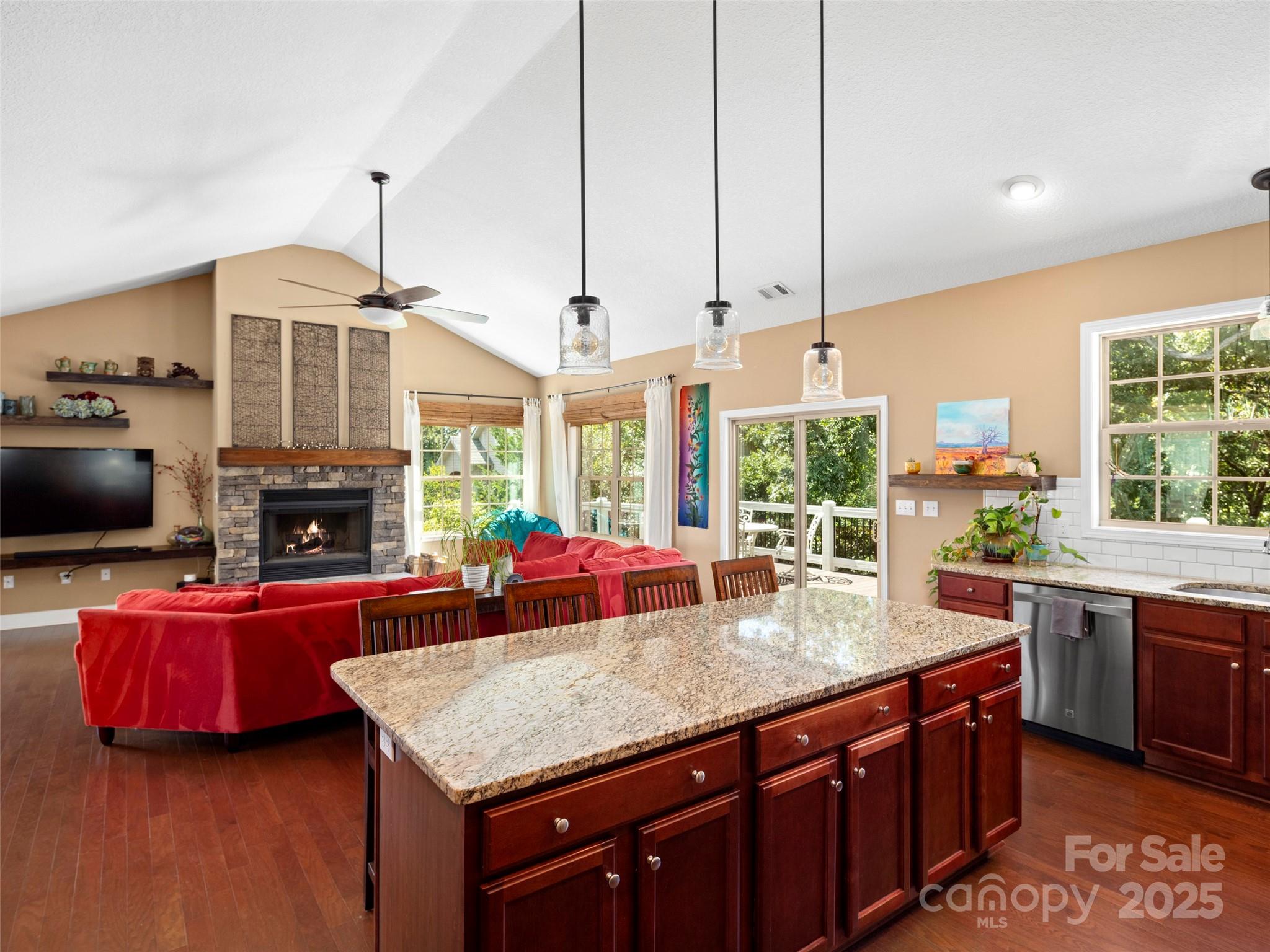 85 Alpine Way Weaverville NC 28787