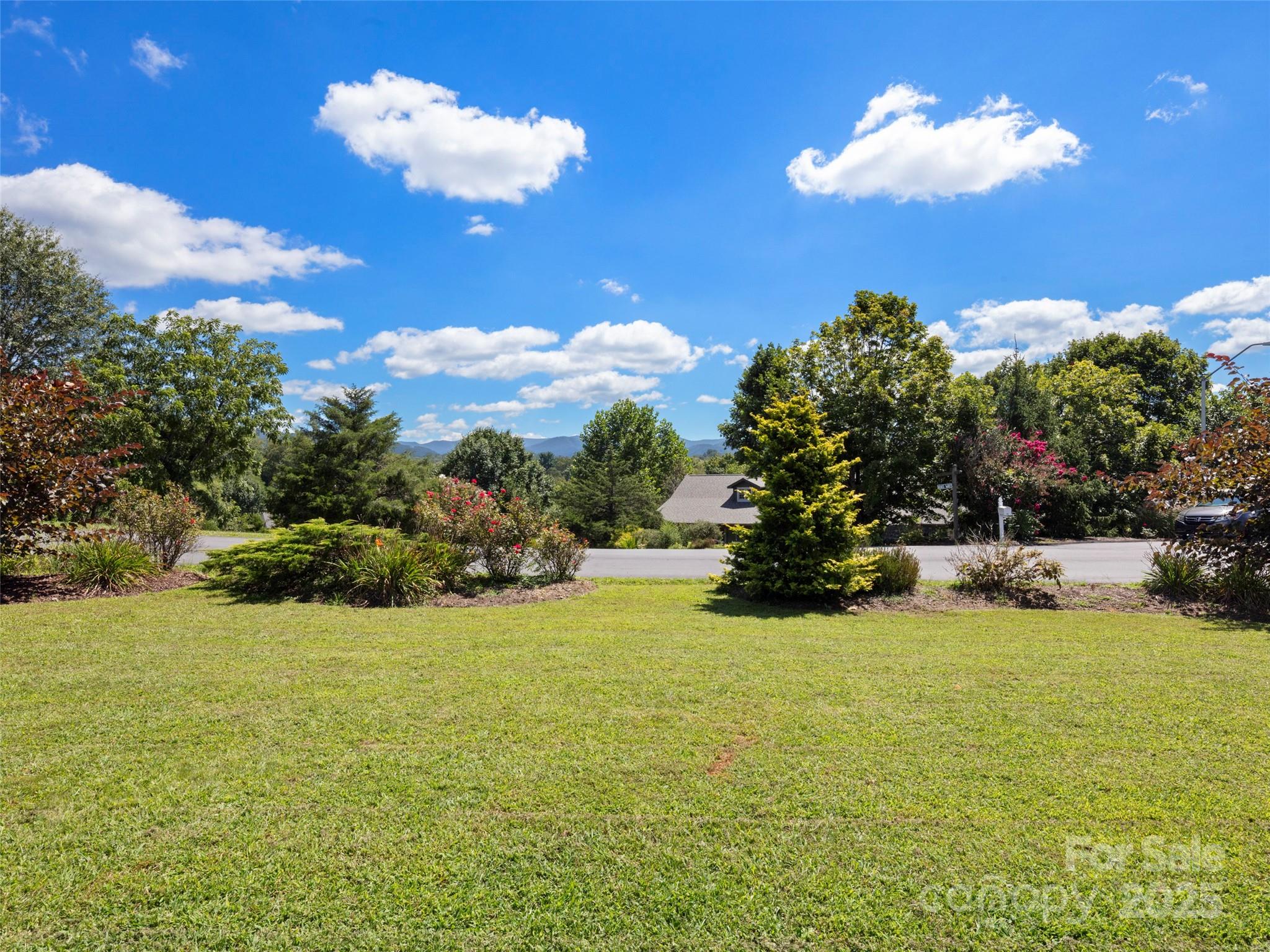 85 Alpine Way Weaverville NC 28787