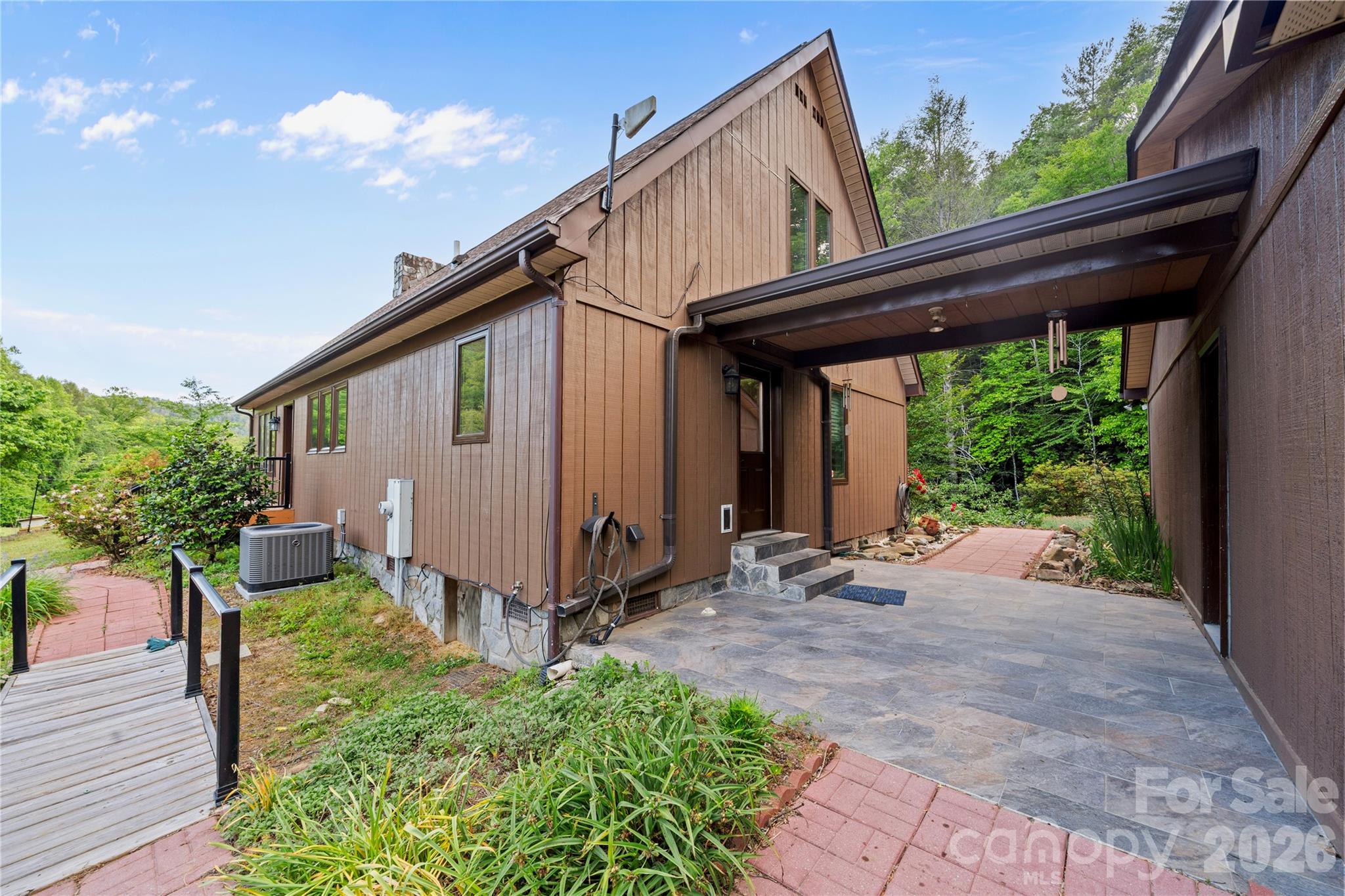 6029 Mulberry Church Road Lenoir NC 28645