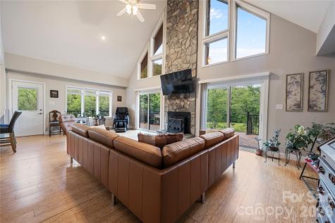 6029 Mulberry Church Road Lenoir NC 28645