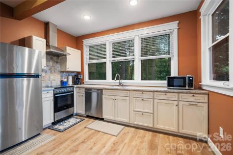 6029 Mulberry Church Road Lenoir NC 28645