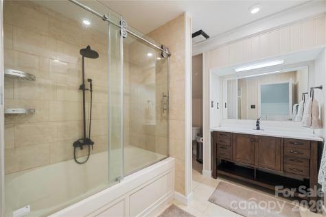 6029 Mulberry Church Road Lenoir NC 28645