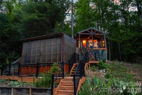 6029 Mulberry Church Road Lenoir NC 28645