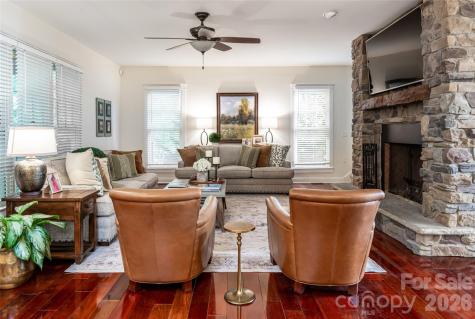 22 Rosebay Lane Asheville NC 28803