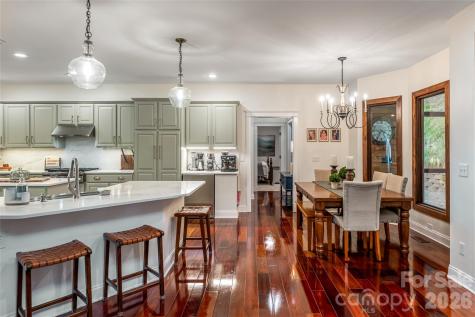 22 Rosebay Lane Asheville NC 28803