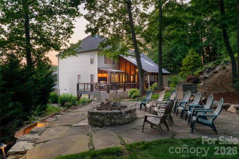 22 Rosebay Lane Asheville NC 28803