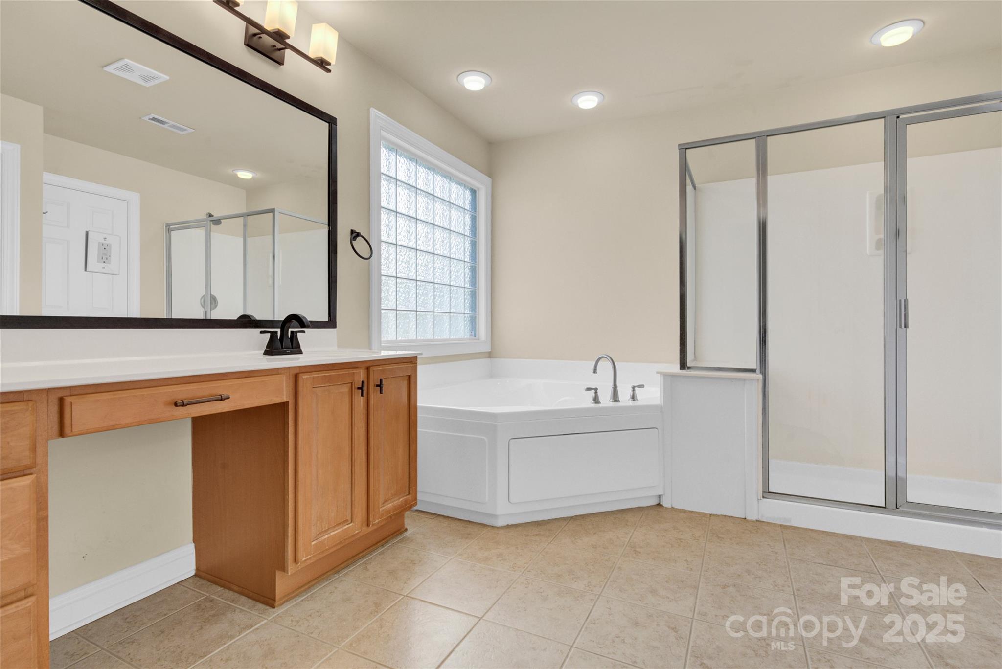 2055 Solway Lane Charlotte NC 28269