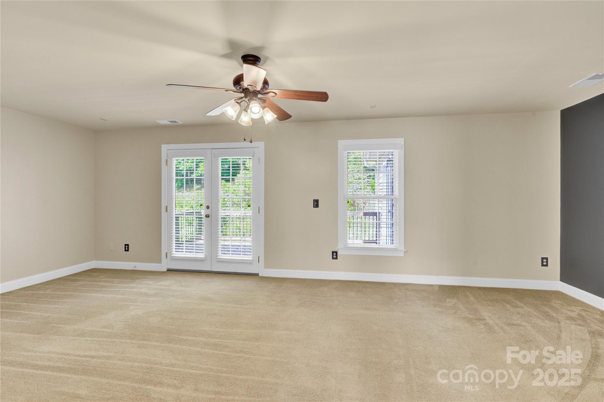 2055 Solway Lane Charlotte NC 28269