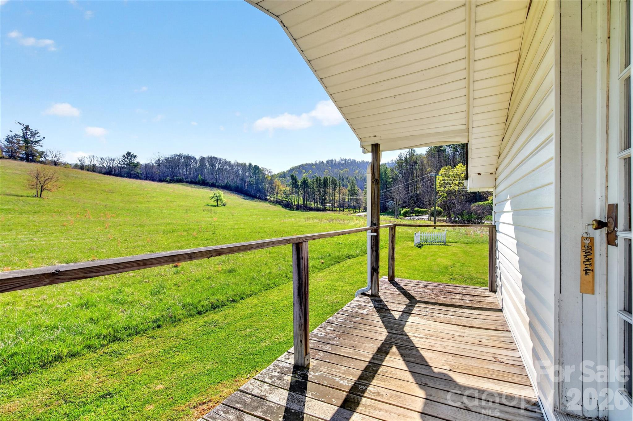 1511 White Oak Road Bakersville NC 28705