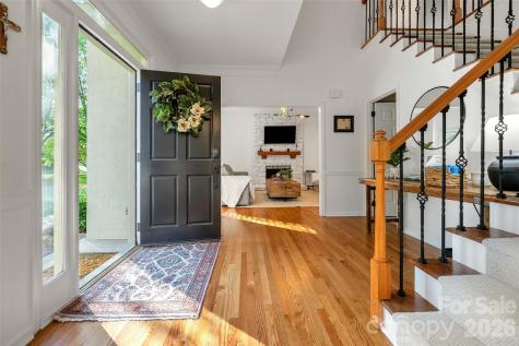 902 Hoke Trail Cramerton NC 28032