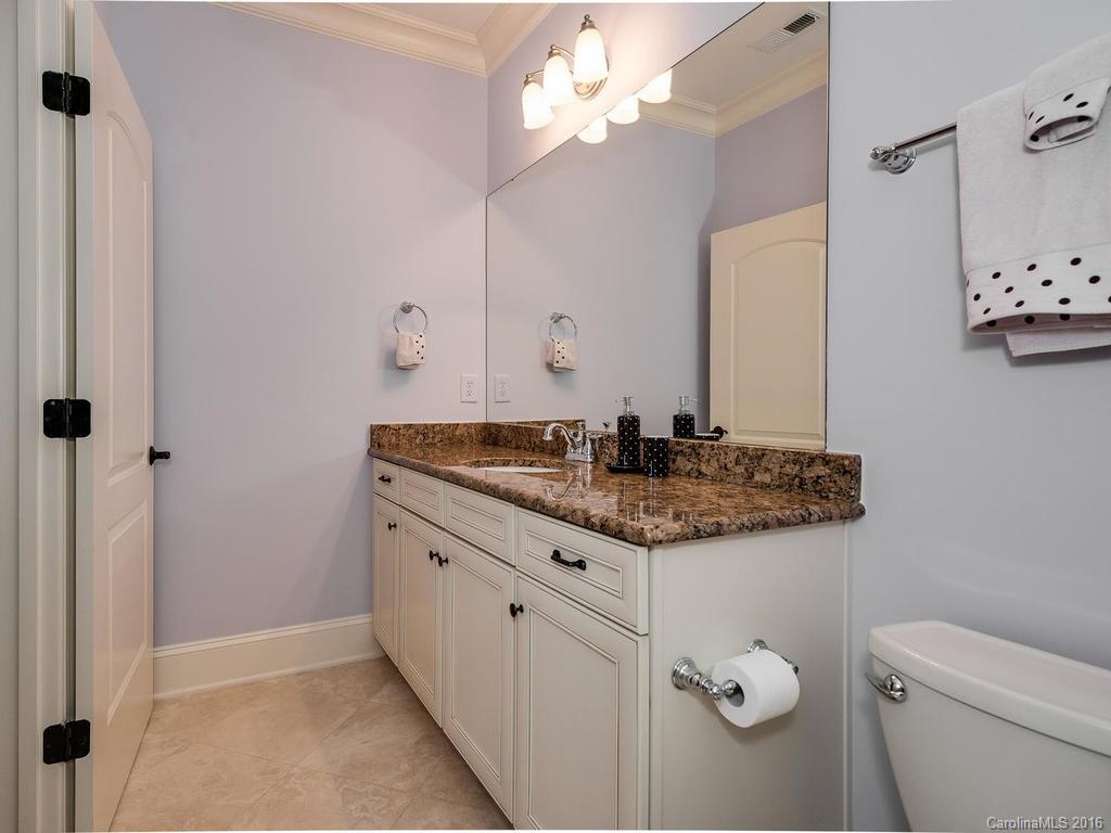 5637 Five Knolls Drive Charlotte NC 28226