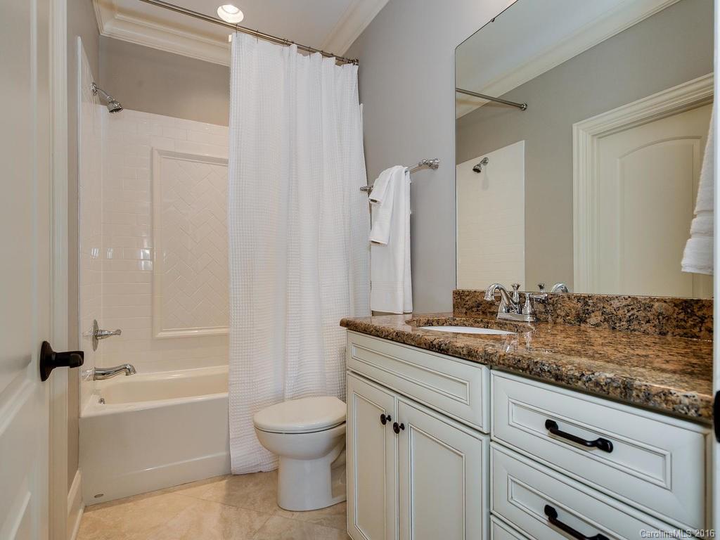 5637 Five Knolls Drive Charlotte NC 28226