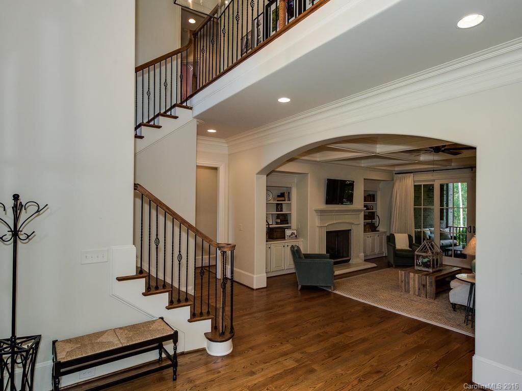 5637 Five Knolls Drive Charlotte NC 28226