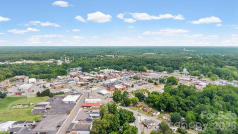 128 Avon Street Mocksville NC 27028