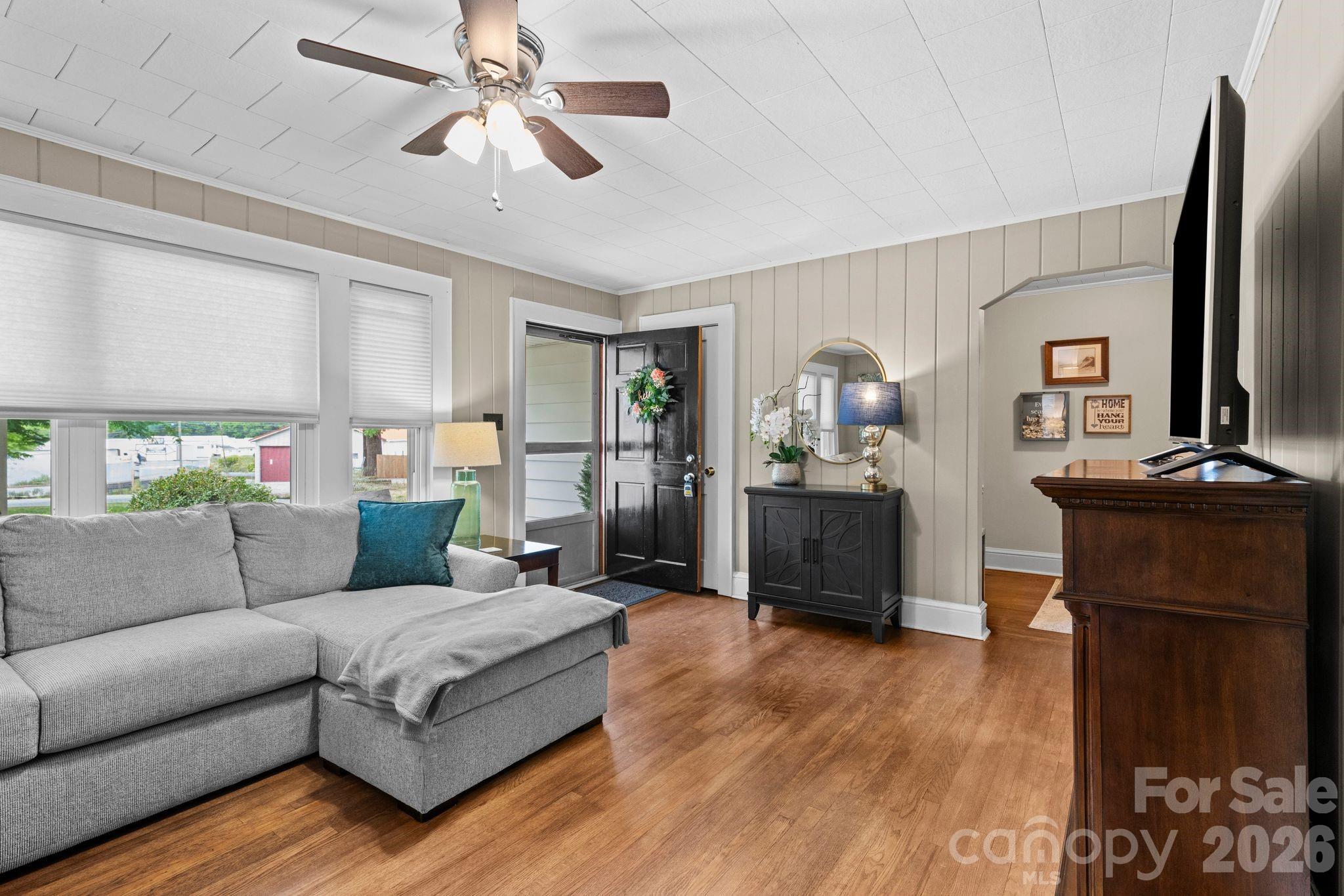 128 Avon Street Mocksville NC 27028