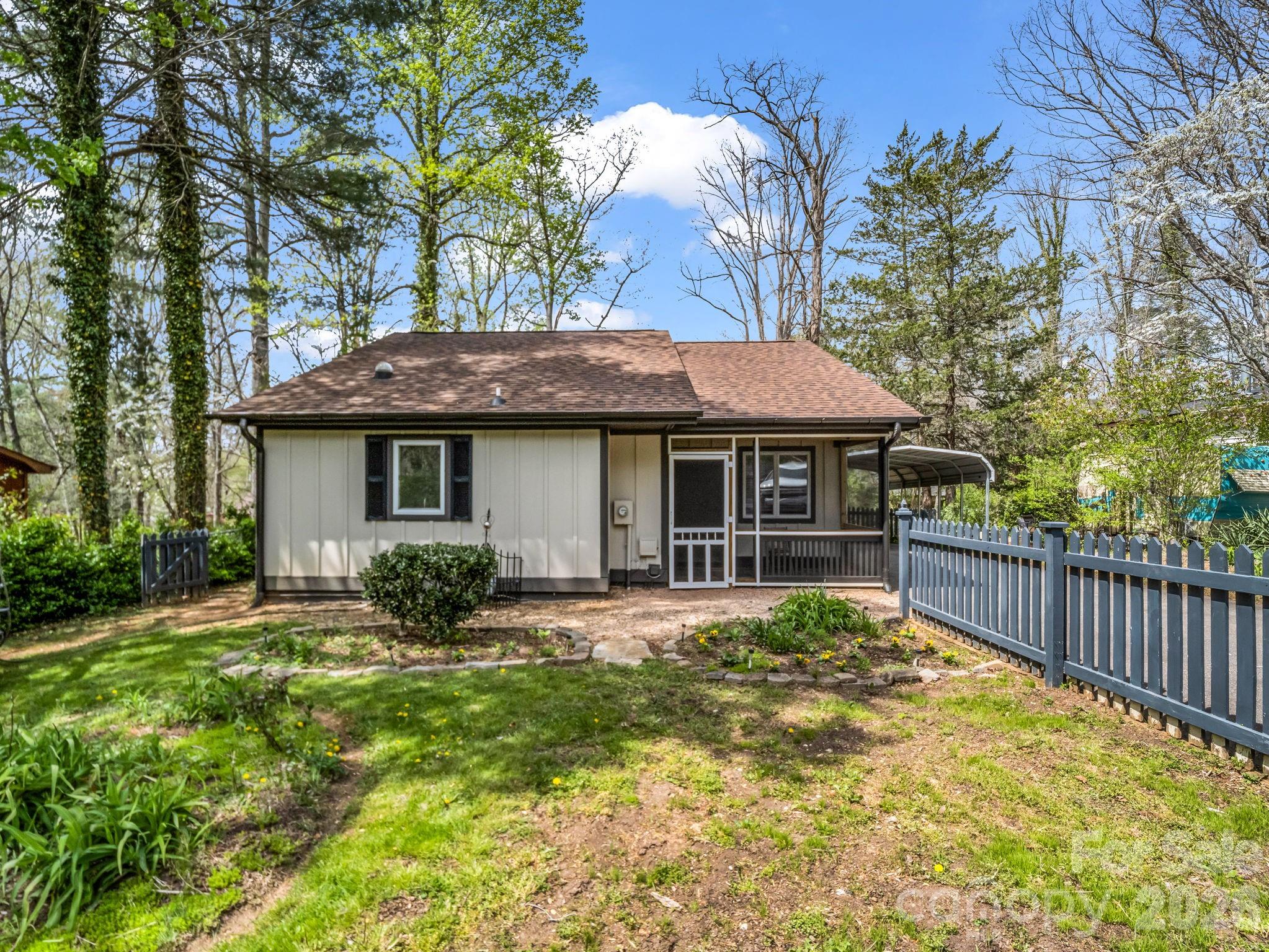 605 Rhododendron Avenue Black Mountain NC 28711