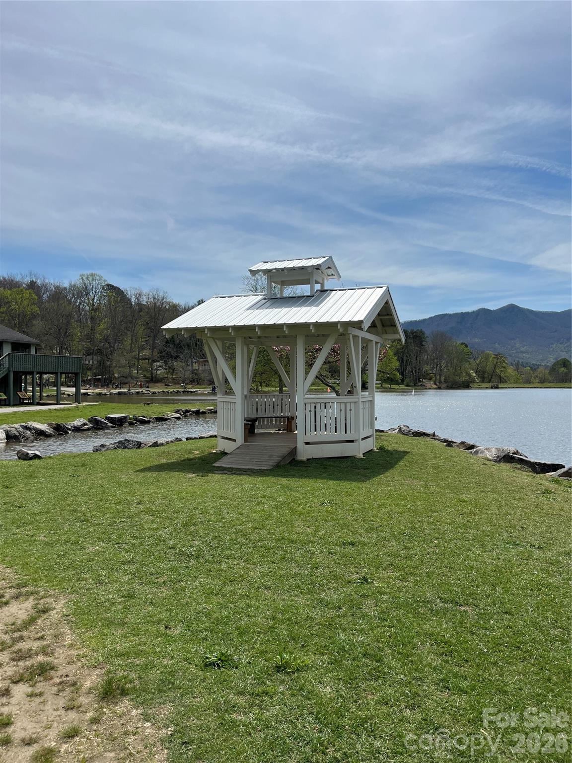 605 Rhododendron Avenue Black Mountain NC 28711