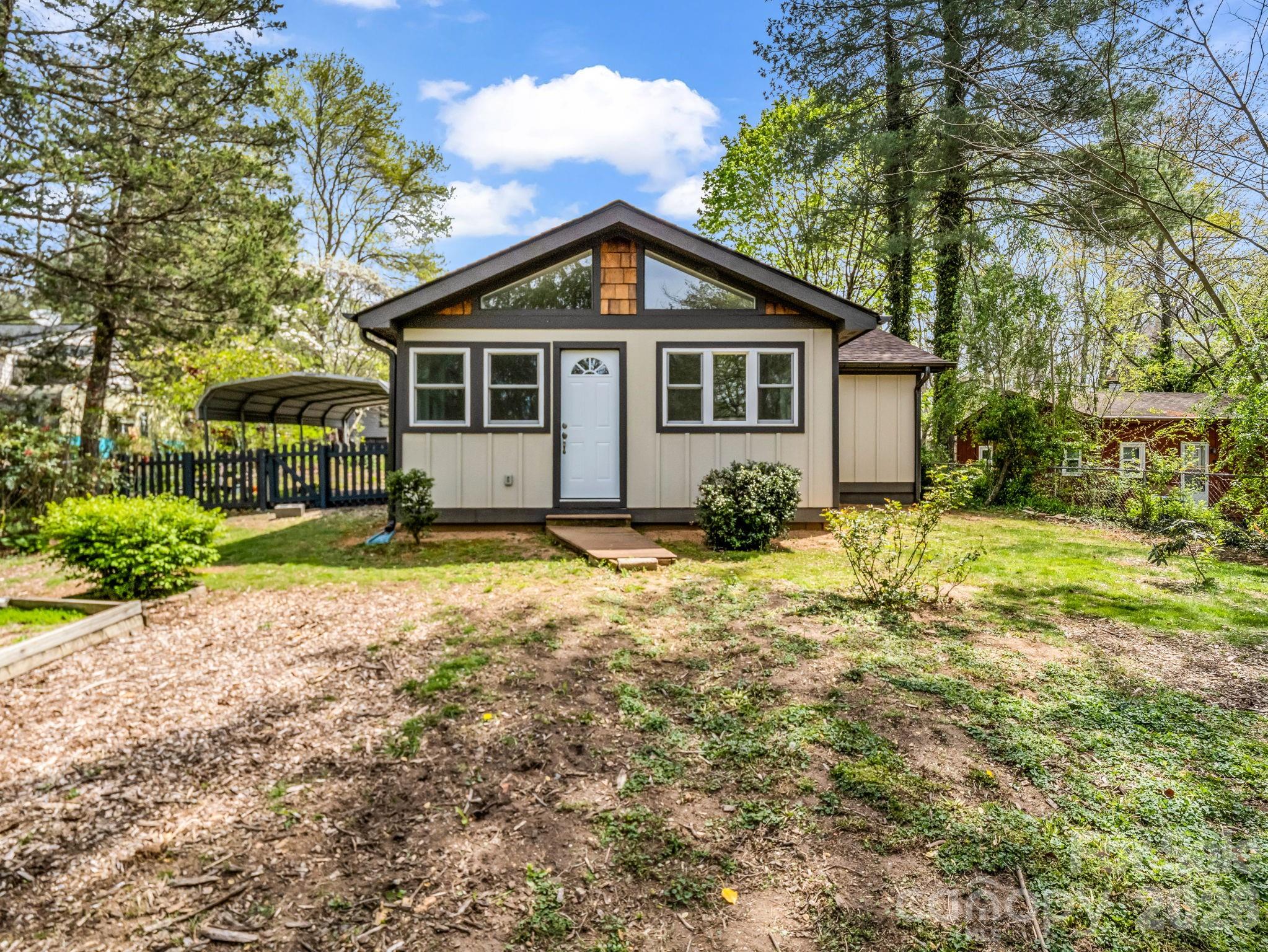 605 Rhododendron Avenue Black Mountain NC 28711