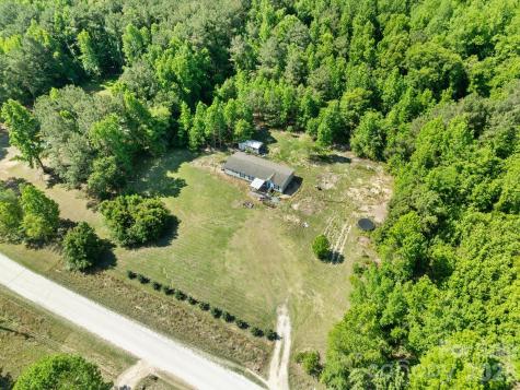 292 Longhorn Lane Cheraw SC 29520