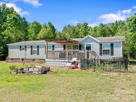 292 Longhorn Lane Cheraw SC 29520