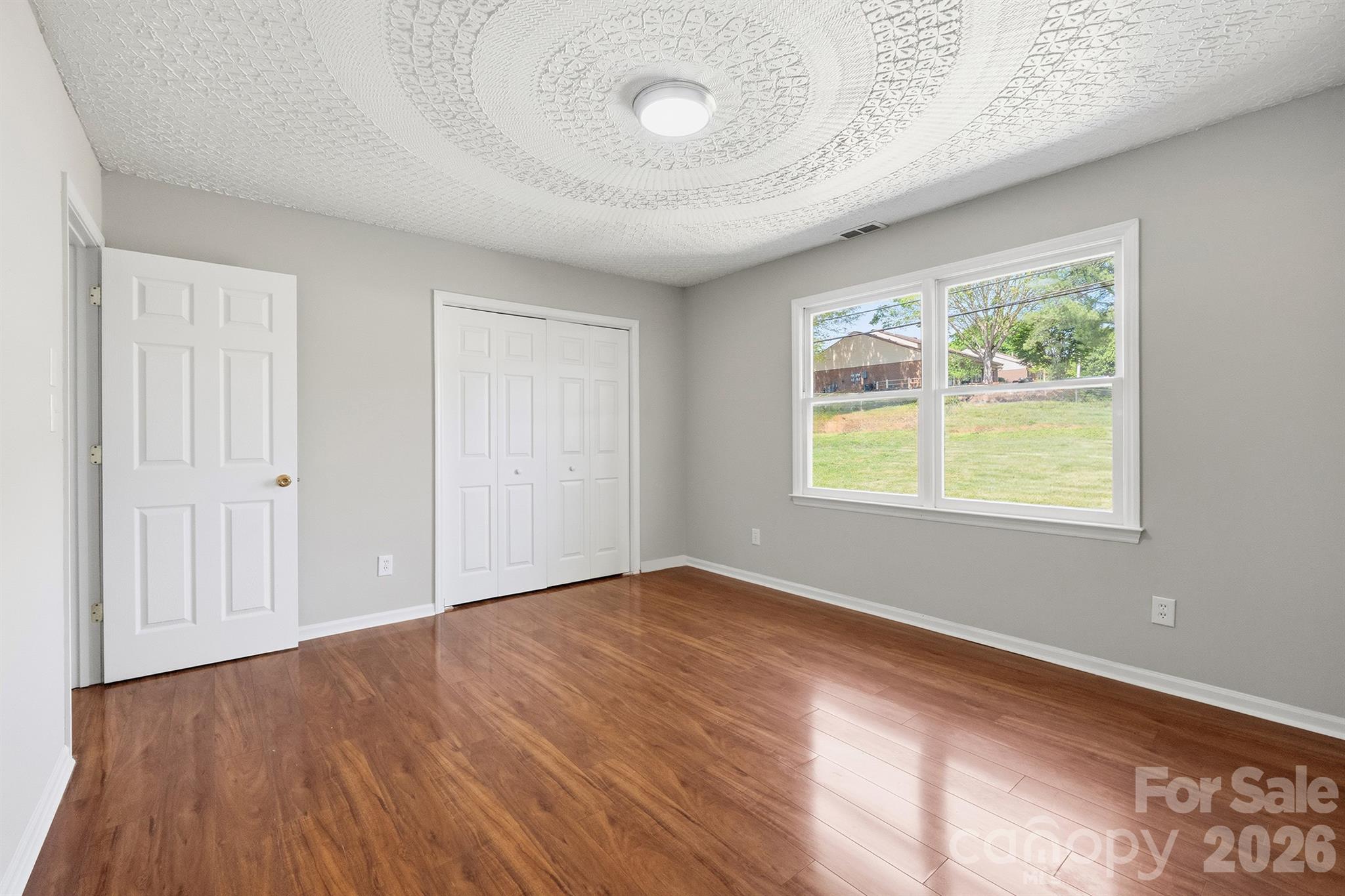 806 S Laurel Street Lincolnton NC 28092