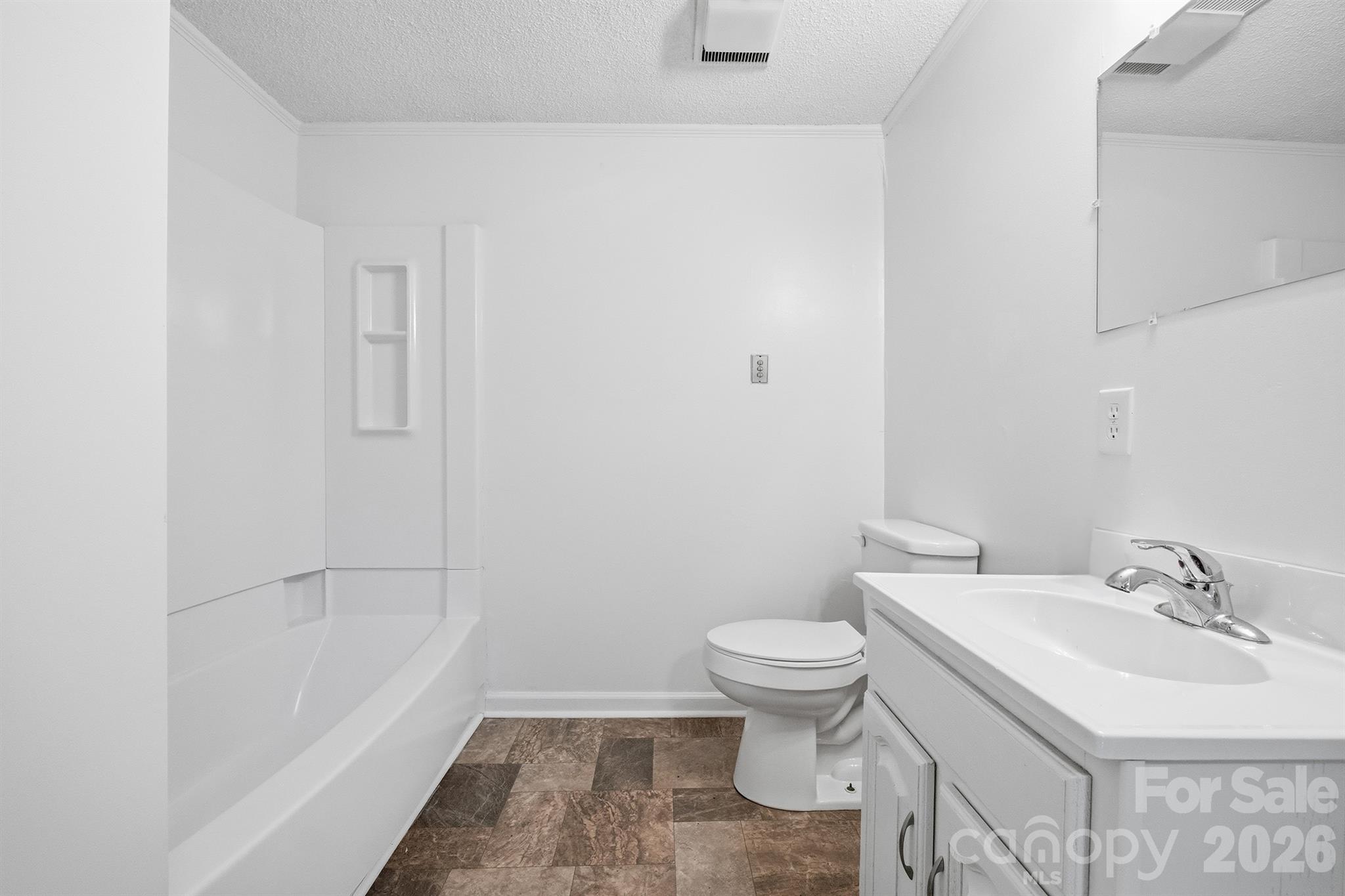 806 S Laurel Street Lincolnton NC 28092