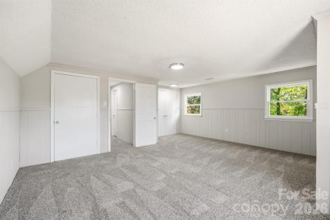 806 S Laurel Street Lincolnton NC 28092