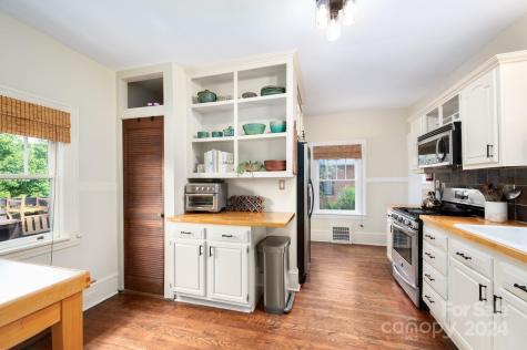 101 Longview Road Asheville NC 28806