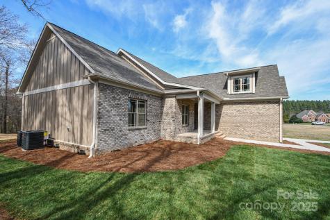 1202 Louise Lane Albemarle NC 28001