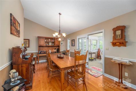 24 Moriah Lane Asheville NC 28803