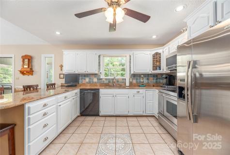 24 Moriah Lane Asheville NC 28803