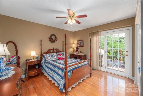 24 Moriah Lane Asheville NC 28803