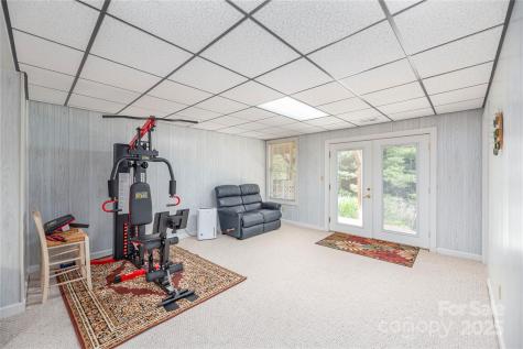 24 Moriah Lane Asheville NC 28803