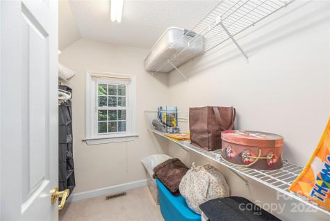 24 Moriah Lane Asheville NC 28803