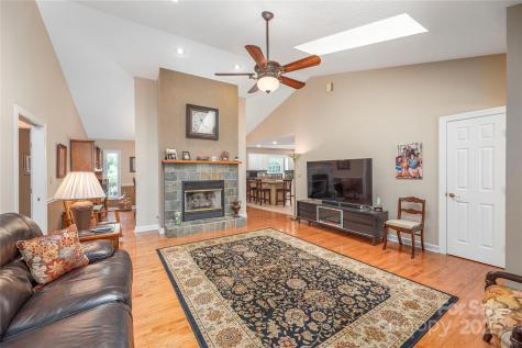 24 Moriah Lane Asheville NC 28803