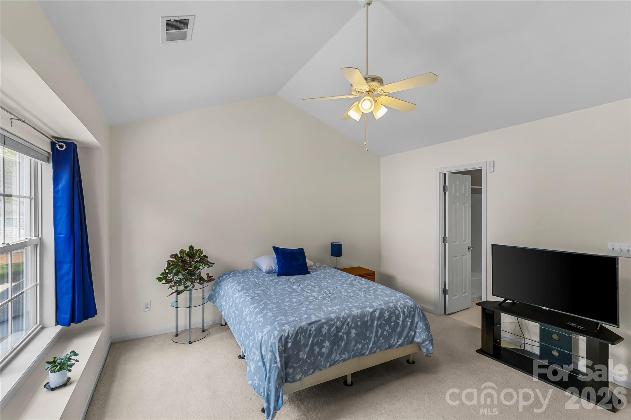 8733 Robinson Forest Drive Charlotte NC 28277