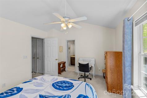 8733 Robinson Forest Drive Charlotte NC 28277