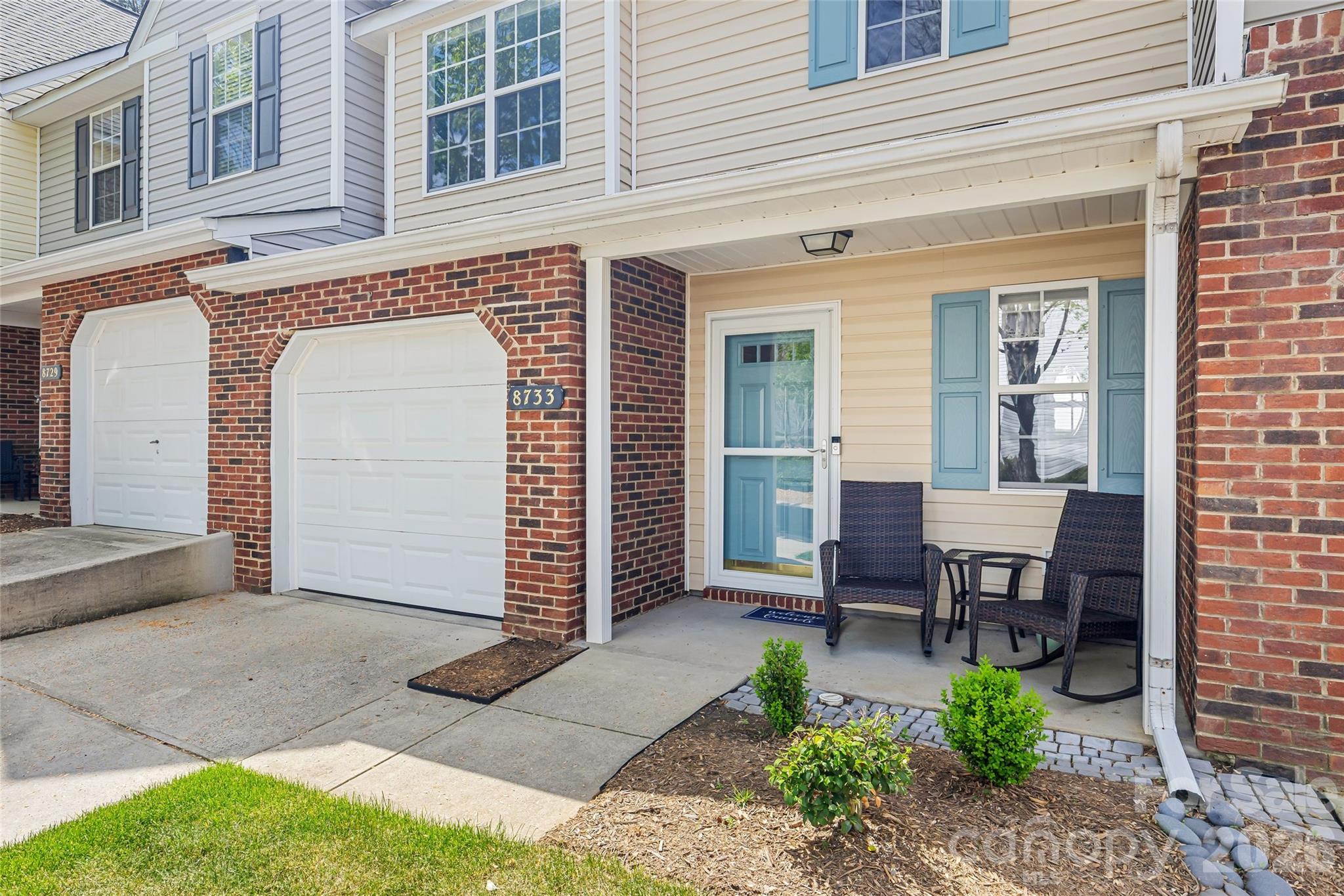8733 Robinson Forest Drive Charlotte NC 28277