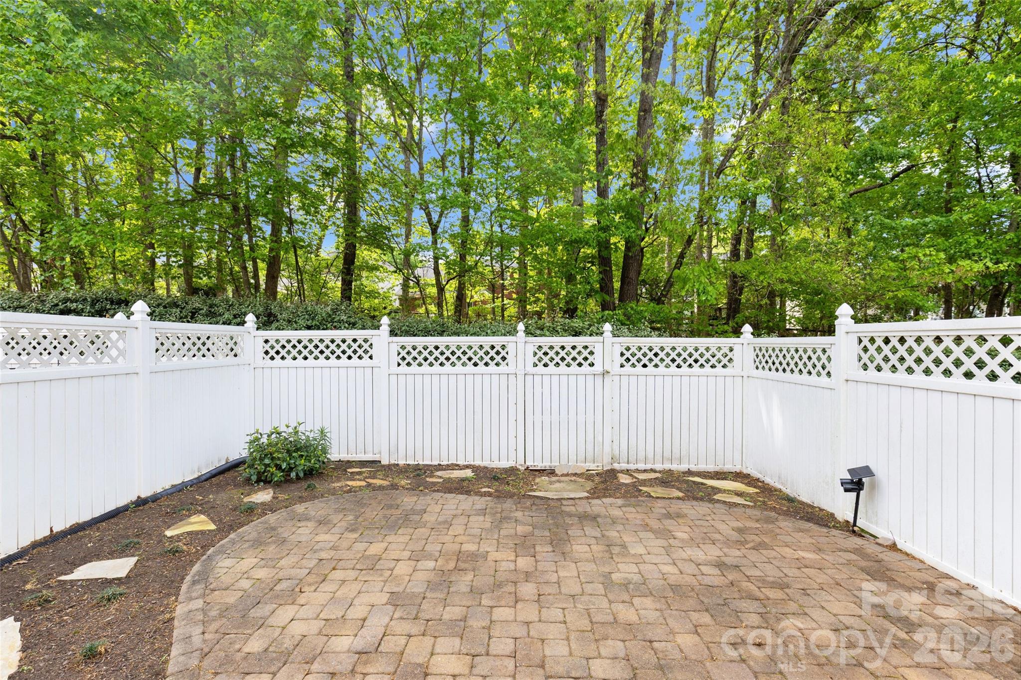 8733 Robinson Forest Drive Charlotte NC 28277